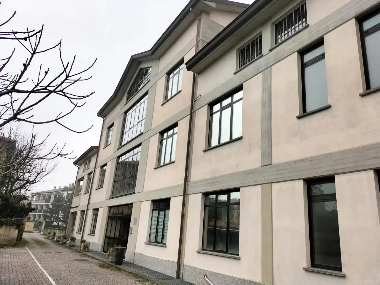 Magazzino in Via Luigi Mercantini, 15, Varese, {3} - Foto 2