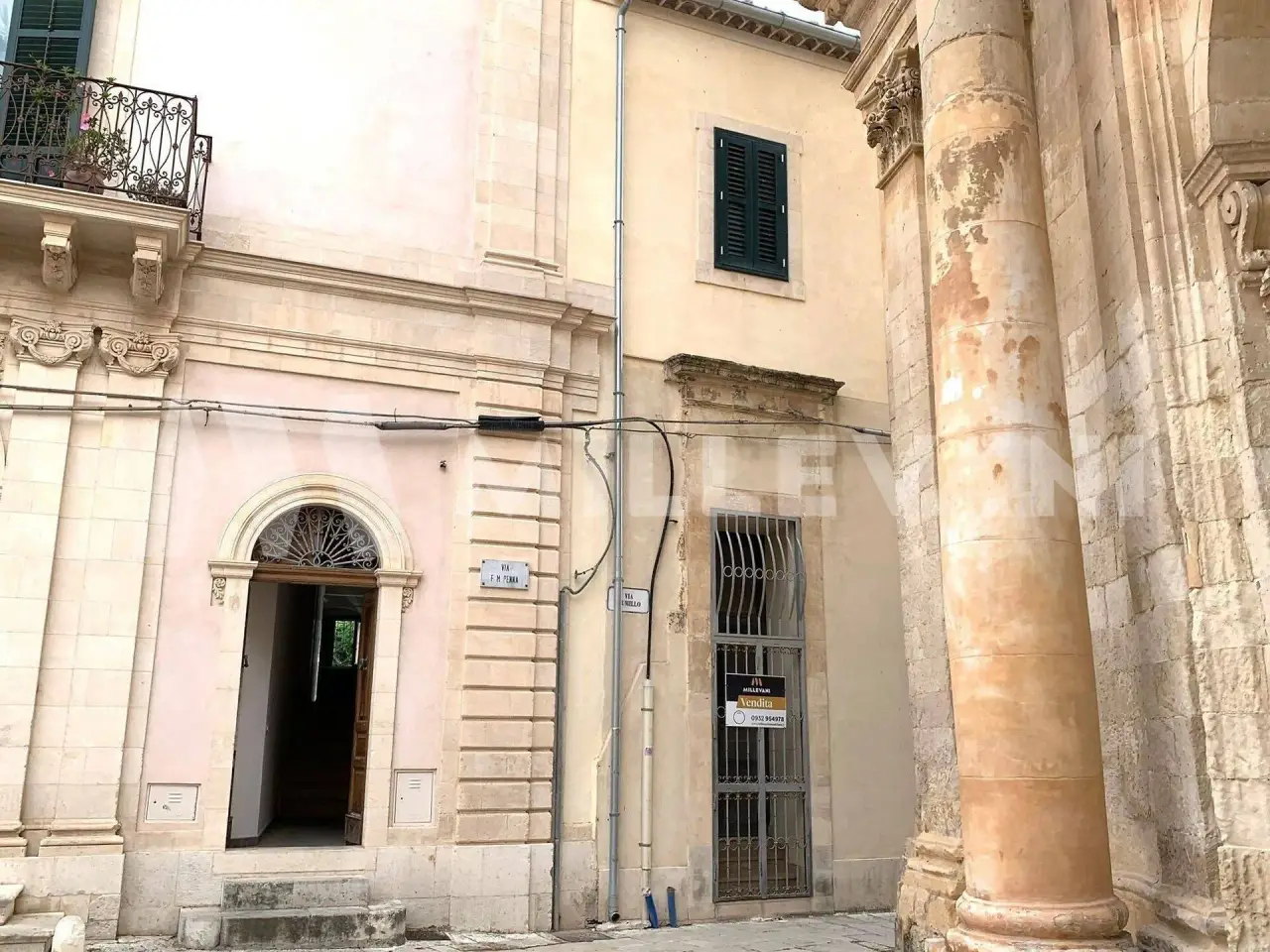 Negozio in Via Mormino Penna, Scicli, {3} - Foto 1