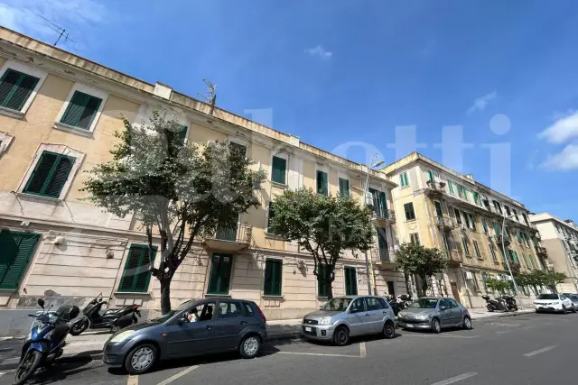 Vierzimmerwohnung in Viale Europa 22, Messina - Foto 1