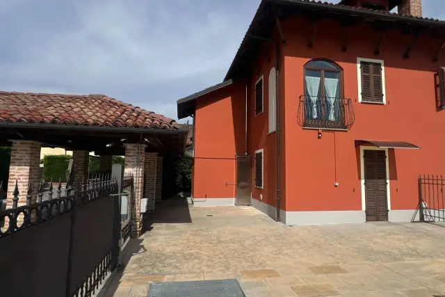 Villa in Corso Barolo, Alba - Foto 1