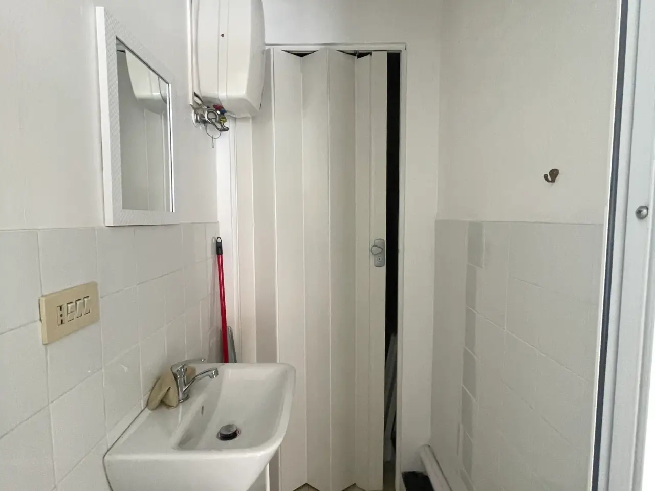 Palazzina commerciale in Via Donghi 93 R, Genova, {3} - Foto 2