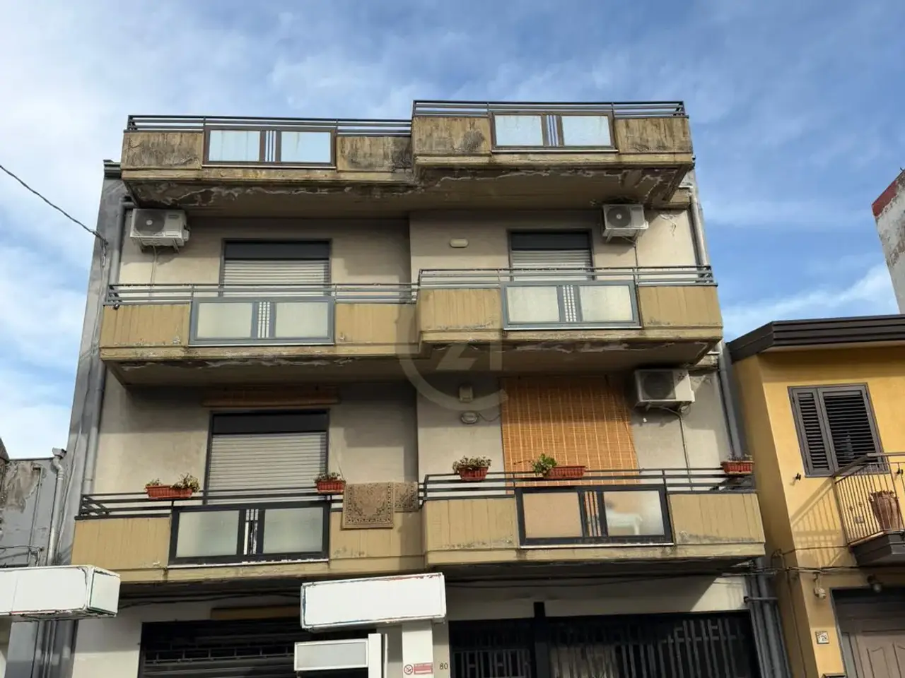 Magazzino in Via Vittorio Emanuele III 80, Belpasso, {3} - Foto 1