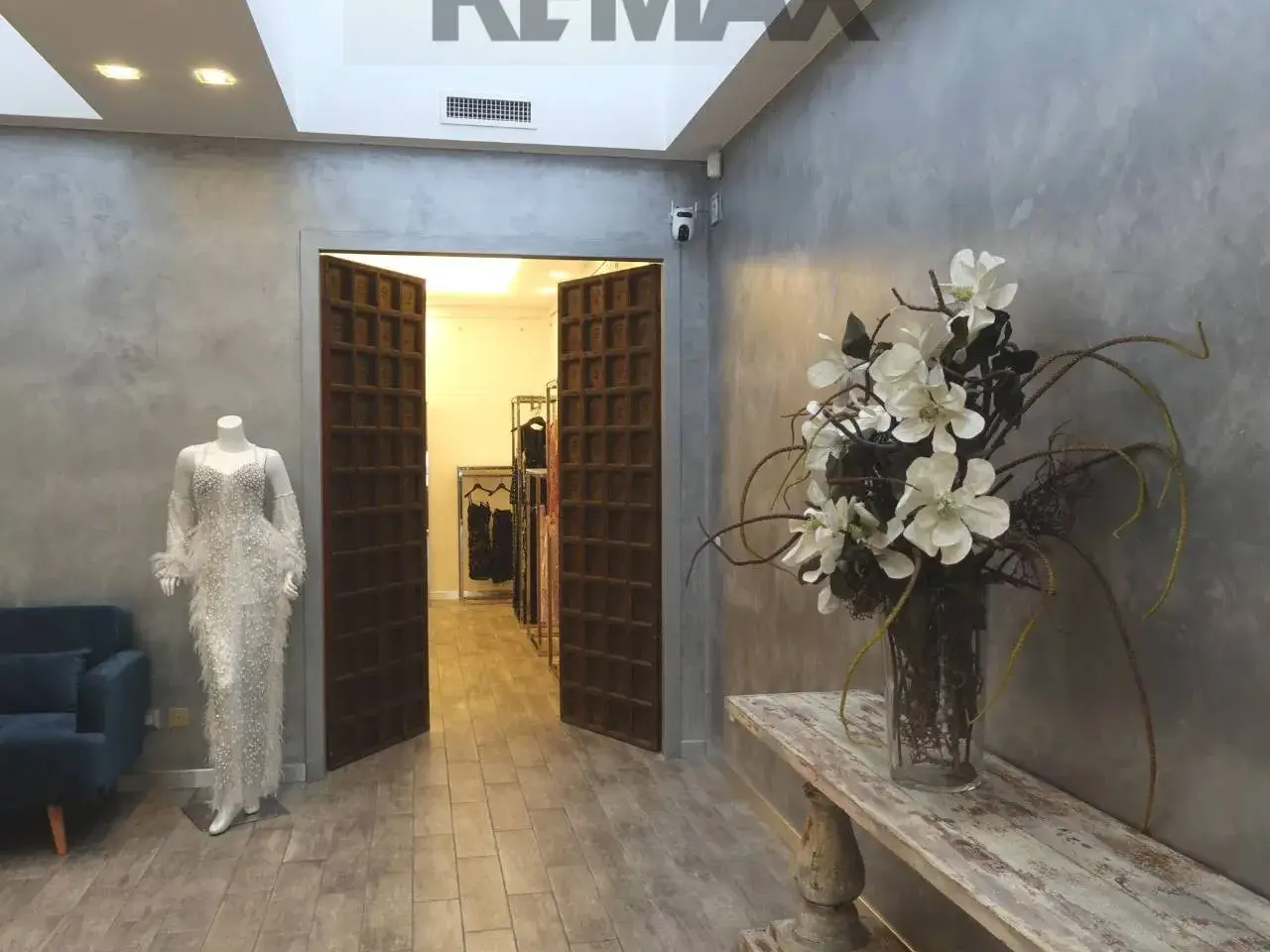 Showroom in Via Mauro Macchi 42, Milano, {3} - Foto 2