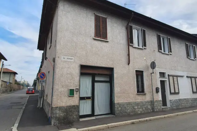 Geschäft in Via Donato Bramante 128, Legnano - Foto 1