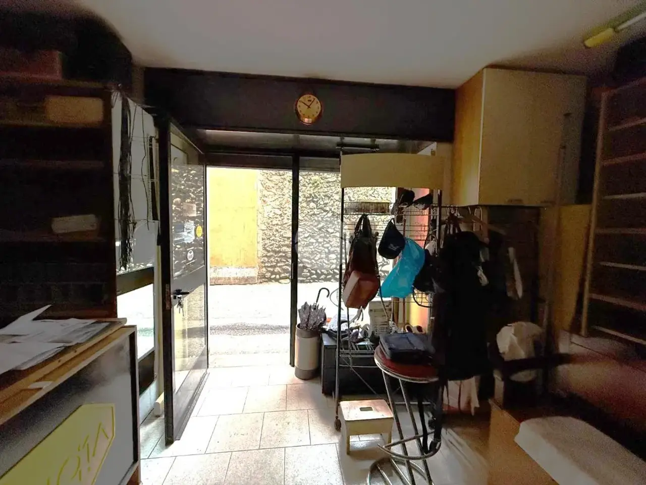 Negozio in Via Giacomo Venezian, Seriate, {3} - Foto 2