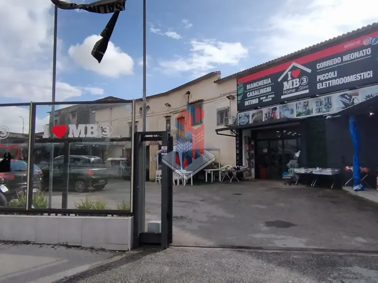 Esercizio commerciale in Via Nazionale delle Puglie, Casoria, {3} - Foto 1