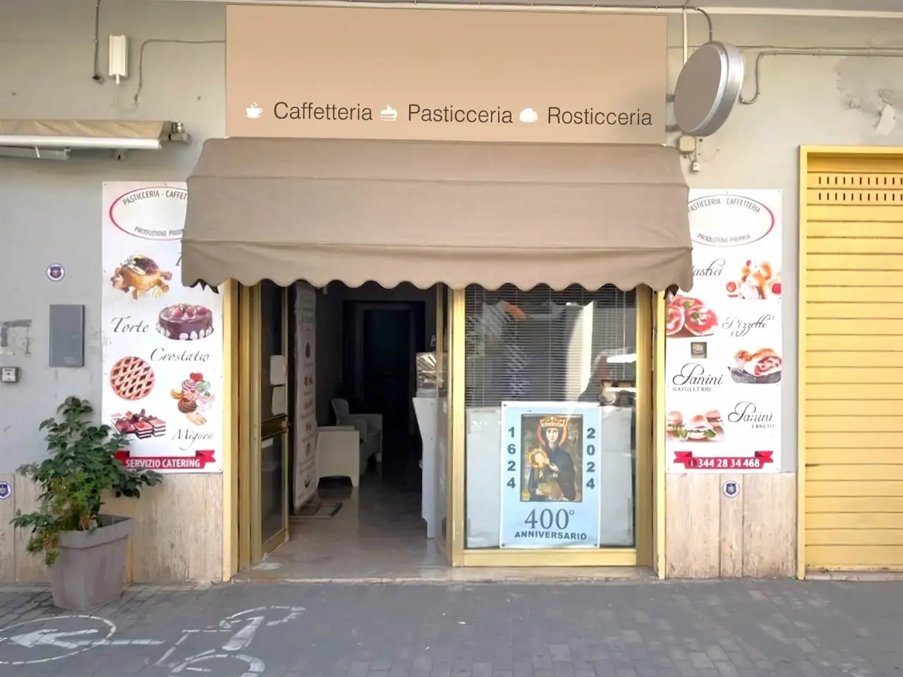 Pasticceria in Viale Regina Margherita, Mondragone, {3} - Foto 1