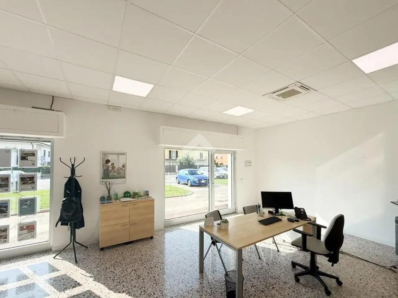 Negozio in Via Vittorio Arici 82, Brescia, {3} - Foto 2