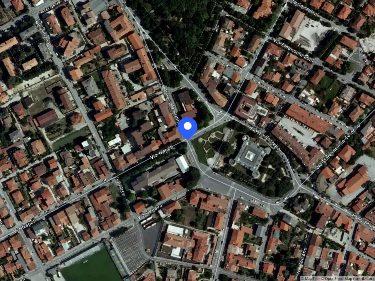 Capannone in Via Alba Fucens, Avezzano, {3} - Foto 1