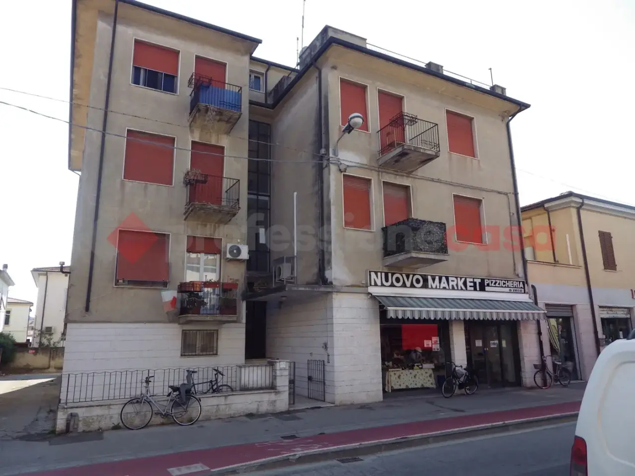 Negozio in Via Roma, Pontedera, {3} - Foto 1