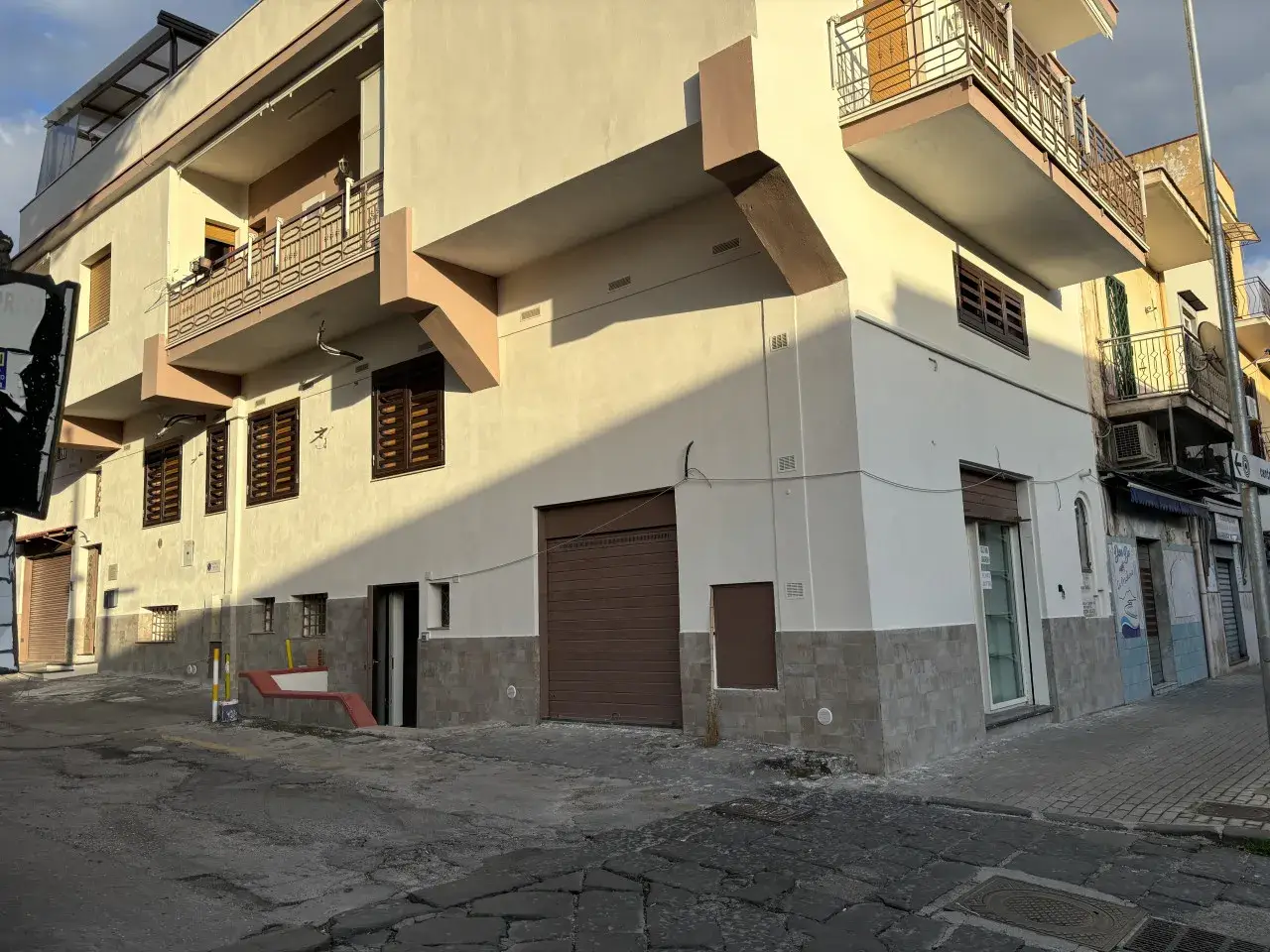 Negozio in Via Nazionale, Torre Del Greco, {3} - Foto 1