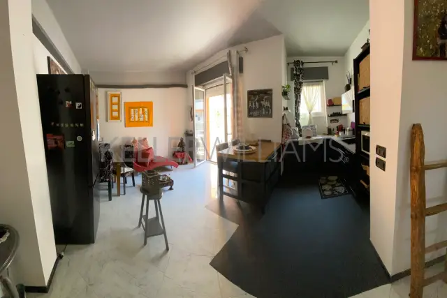 Zweizimmerwohnung in Via del Mercato 4, Lavagna - Foto 1