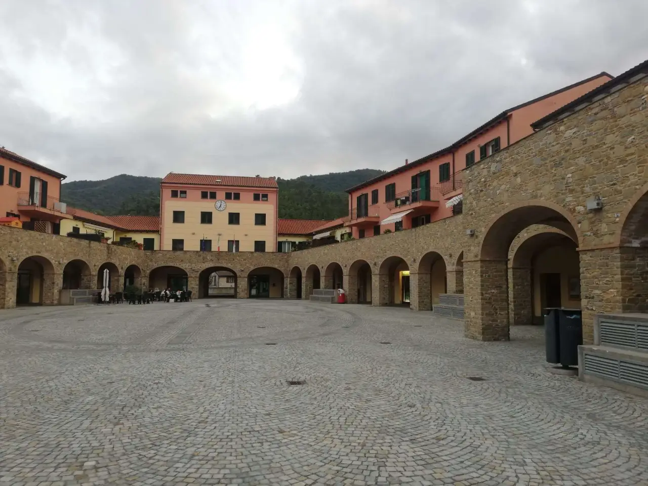 Negozio in , Garlenda, {3} - Foto 1