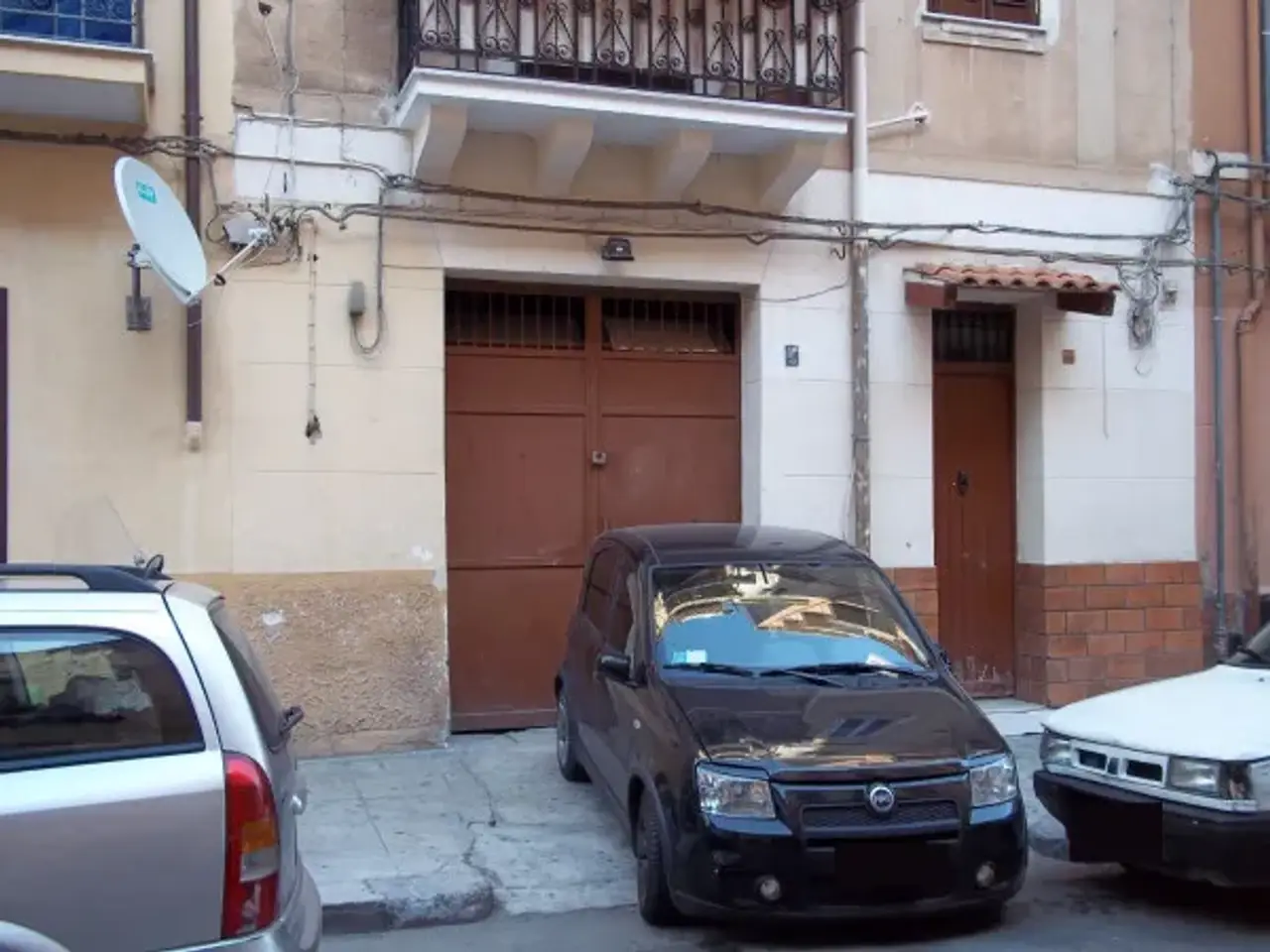 Magazzino in Via Paolo Emiliani Giudici, Palermo, {3} - Foto 1