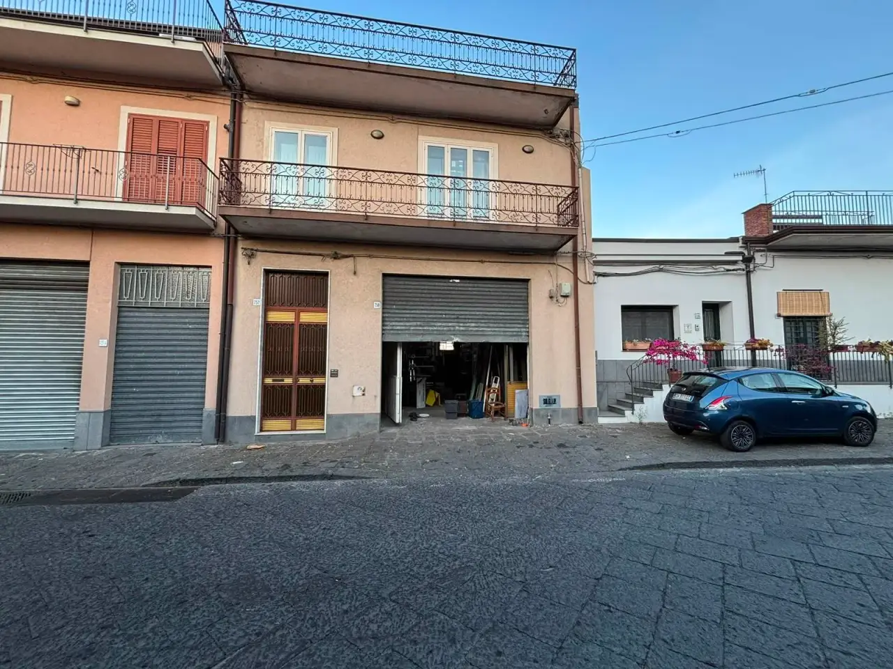 Magazzino in Strada per Santa Maria Ammalati, Acireale, {3} - Foto 1