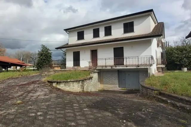 Villa, Frosinone - Foto 1