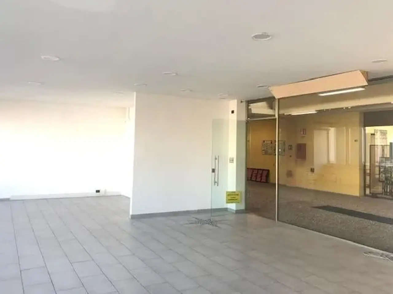 Ufficio in Viale della Mercanzia, Argelato, {3} - Foto 1