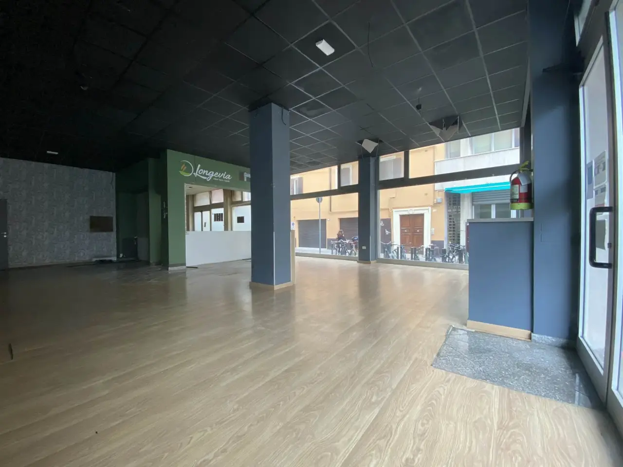 Negozio in , Pesaro, {3} - Foto 1