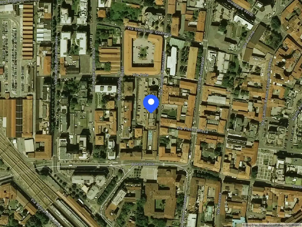 Fabbricato misto in Via Mons Angelo Ramazzotti 4/E 4, Saronno, {3} - Foto 1