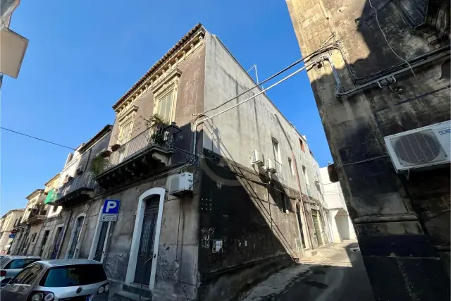 Villa a schiera in vendita, Via Roma 165, Misterbianco - Foto 1