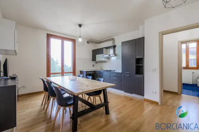 4-room flat in Via Dogaro 3, Campogalliano - Photo 1