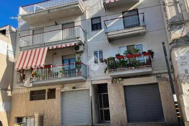 Trilocale in Via Alcide De Gasperi 76, Canosa di Puglia - Foto 1