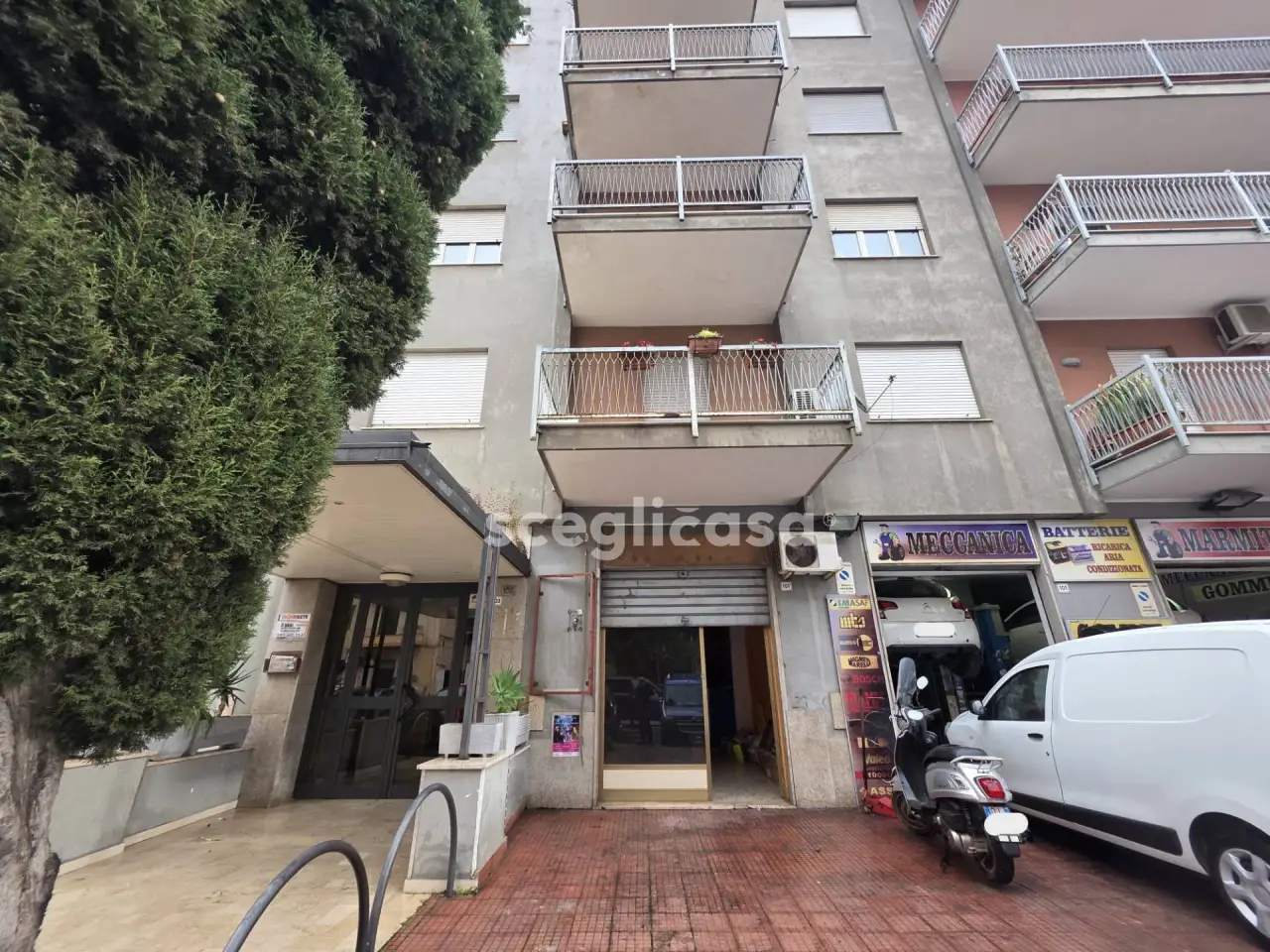 Negozio in Via Serradifalco 101/a, Palermo, {3} - Foto 1