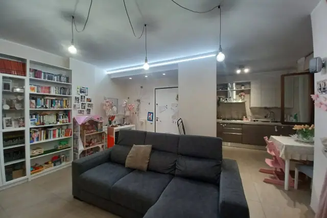 4-room flat in {3}, - Photo 1