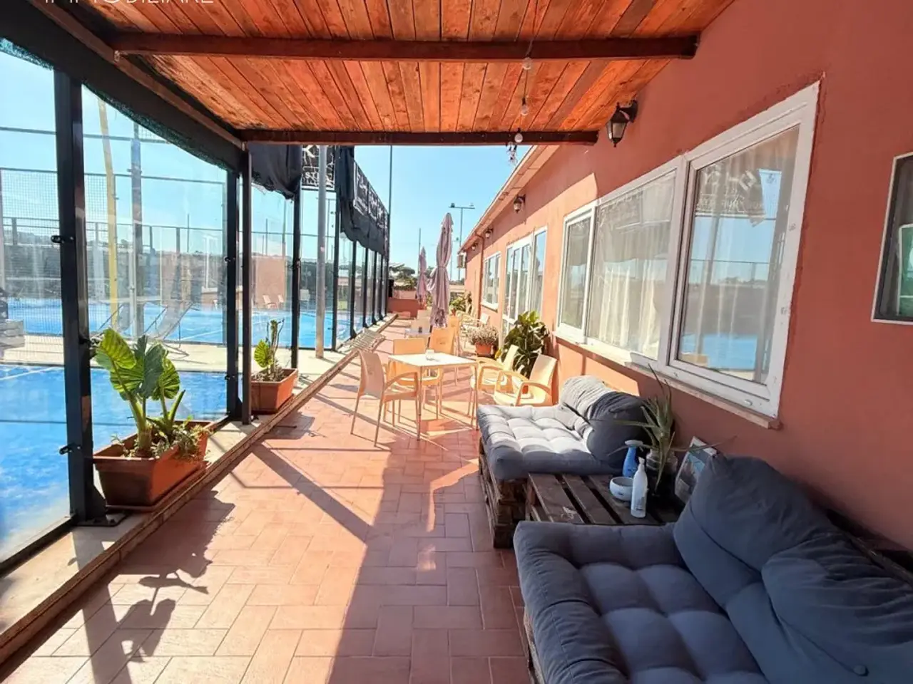 Esercizio commerciale in Via del Divino Amore, Marino, {3} - Foto 1