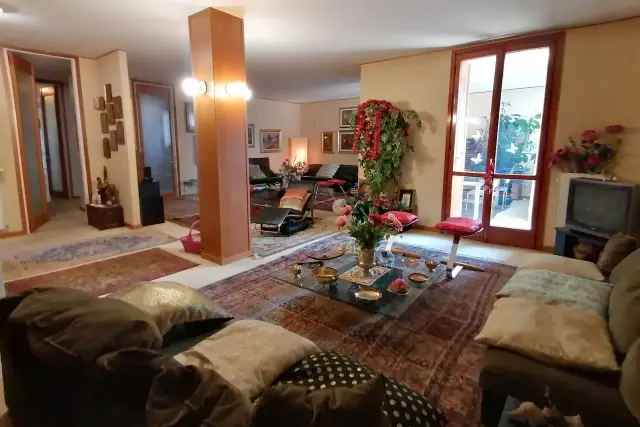 Apartament in Via Belvedere 35, Lecco - Photo 1