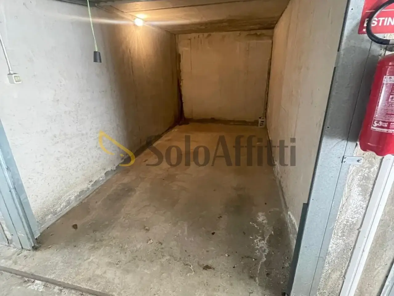 Parcheggio chiuso in Via Balegno 12, Rivoli, {3} - Foto 2