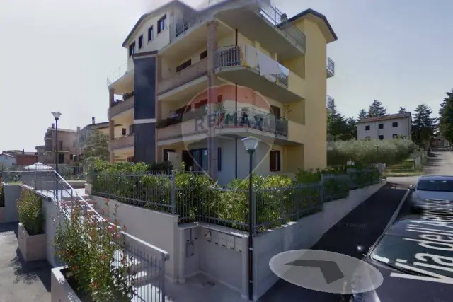 Quadrilocale in vendita, Via Aereostato 7, Perugia - Foto 1