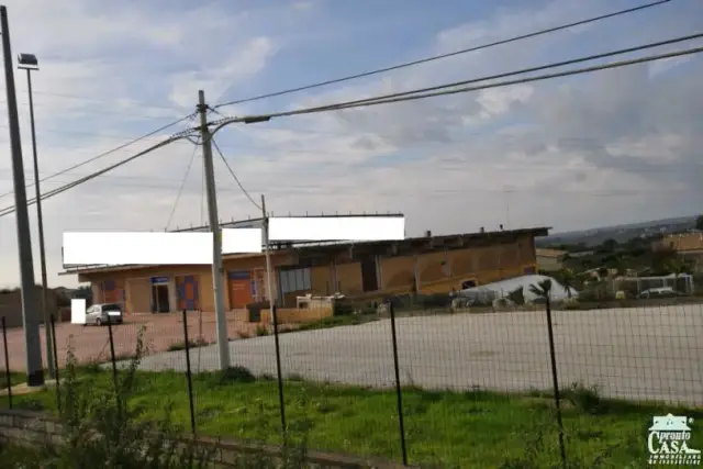 Industrial shed, Ragusa - Photo 1