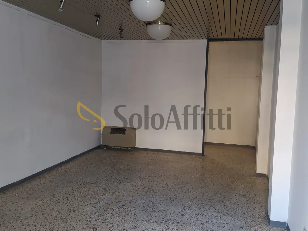 Negozio in Via Rometta, Sassuolo, {3} - Foto 1