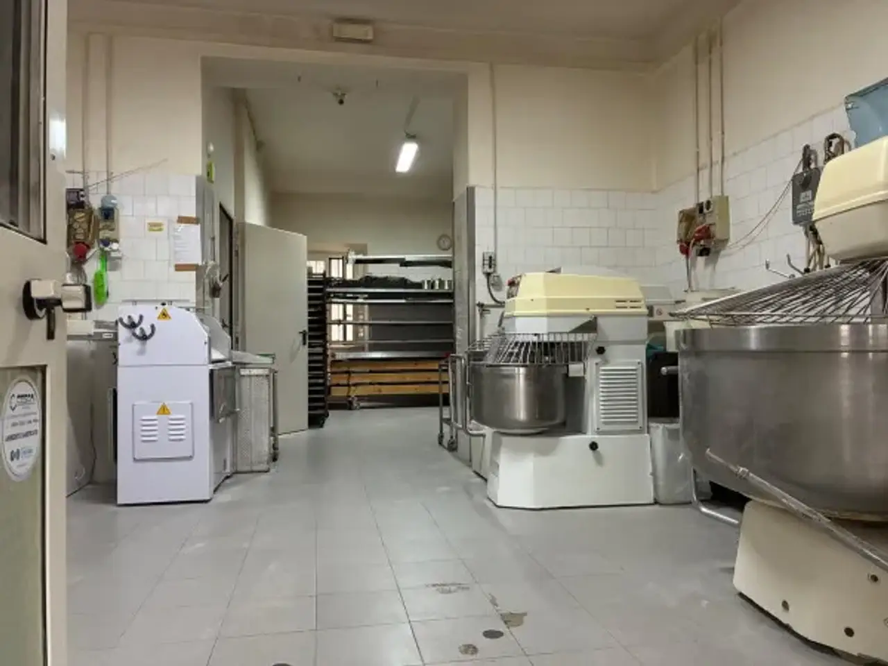 Panificio in Strada Regionale Casilina, Piedimonte San Germano, {3} - Foto 1