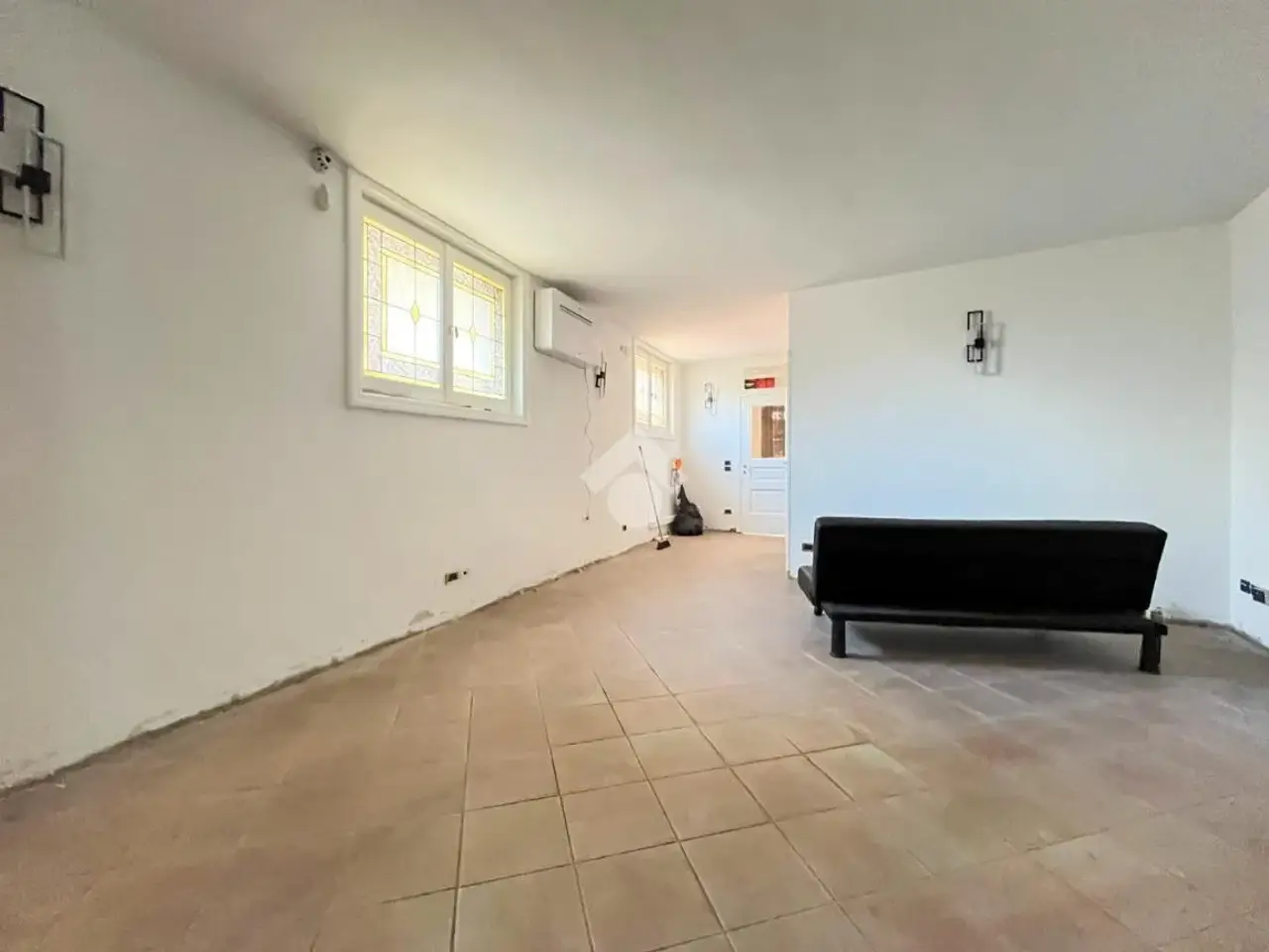 Ufficio in Via Monte Grappa 34, Desenzano Del Garda, {3} - Foto 2
