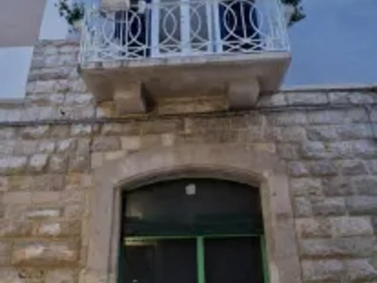 Negozio in Via Lorenzo Festa Campanile, Trani, {3} - Foto 1