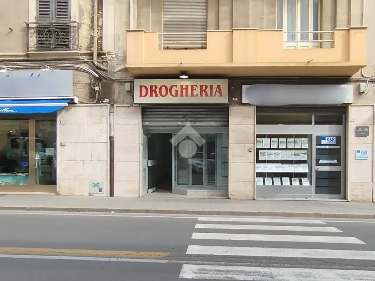 Negozio in Via XX Settembre 29, Cagliari, {3} - Foto 1