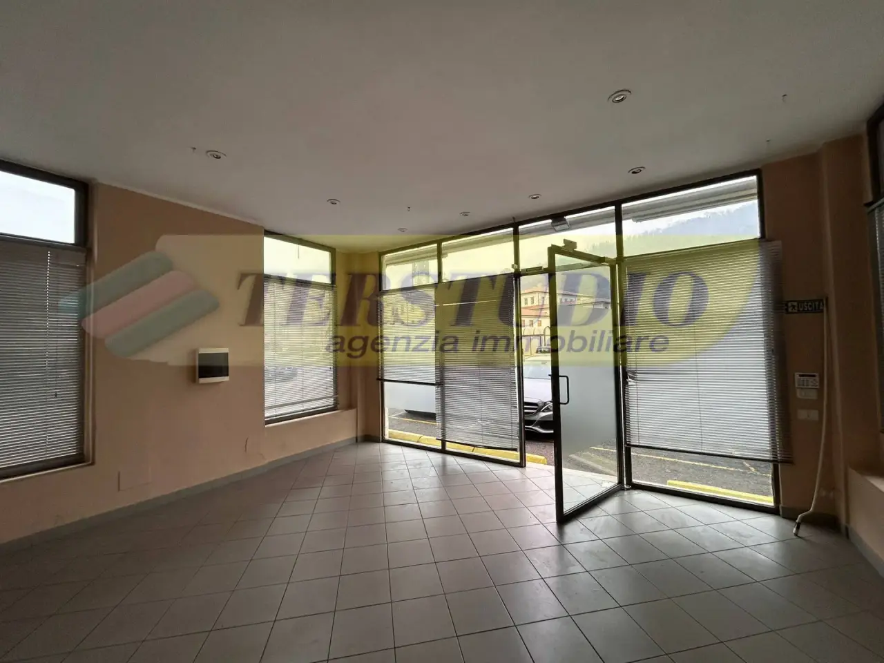 Negozio in Via Lecco 34, Pontida, {3} - Foto 1