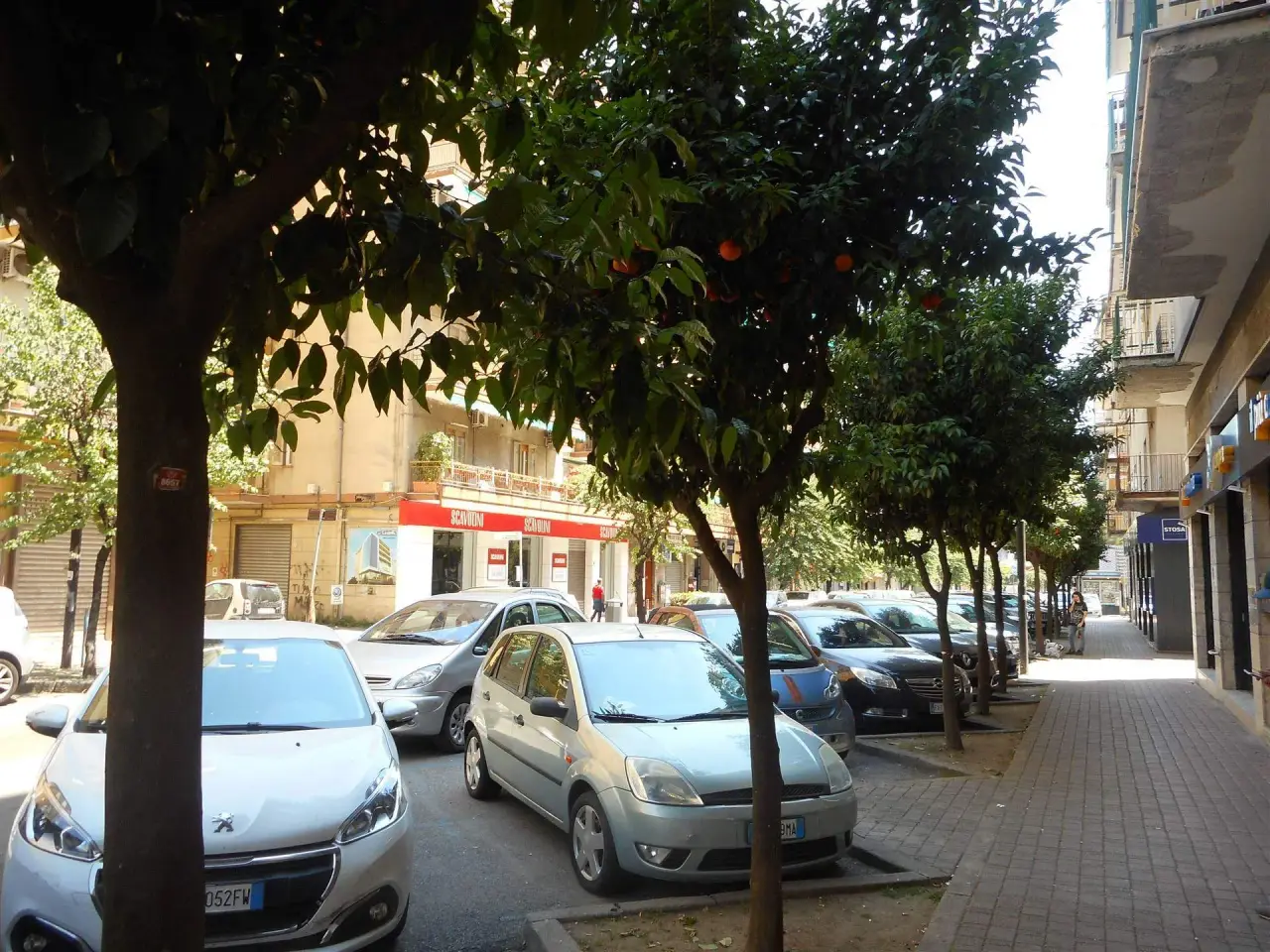 Negozio in Via Mobilio, Salerno, {3} - Foto 2