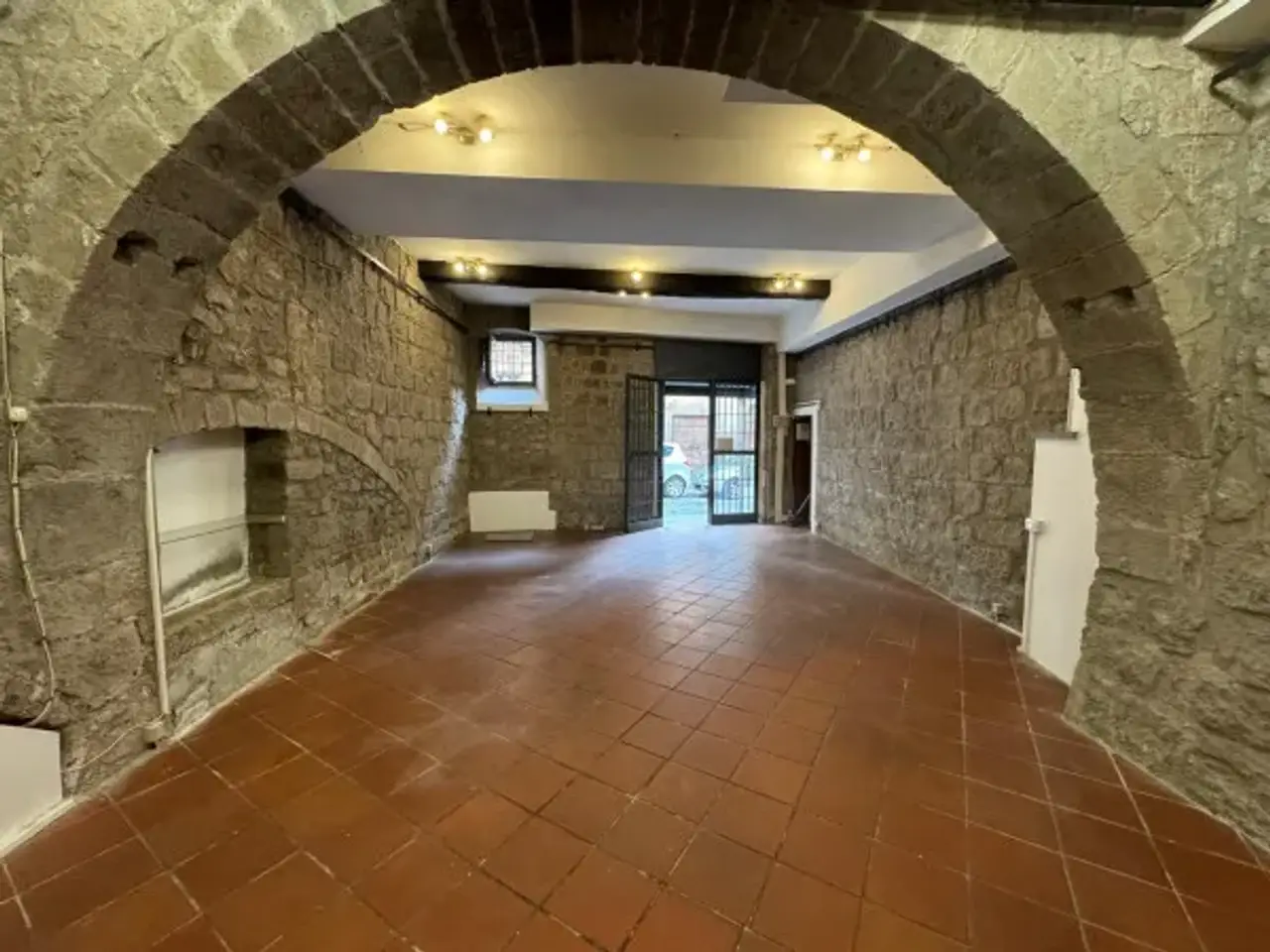 Negozio in Via San Lorenzo, Viterbo, {3} - Foto 2
