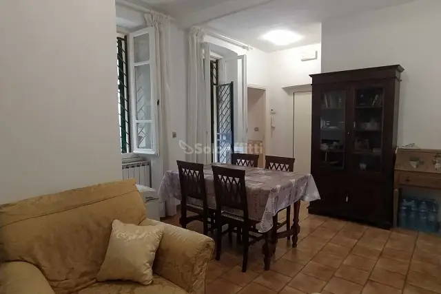 2-room flat in Via Marche, Terni - Photo 1