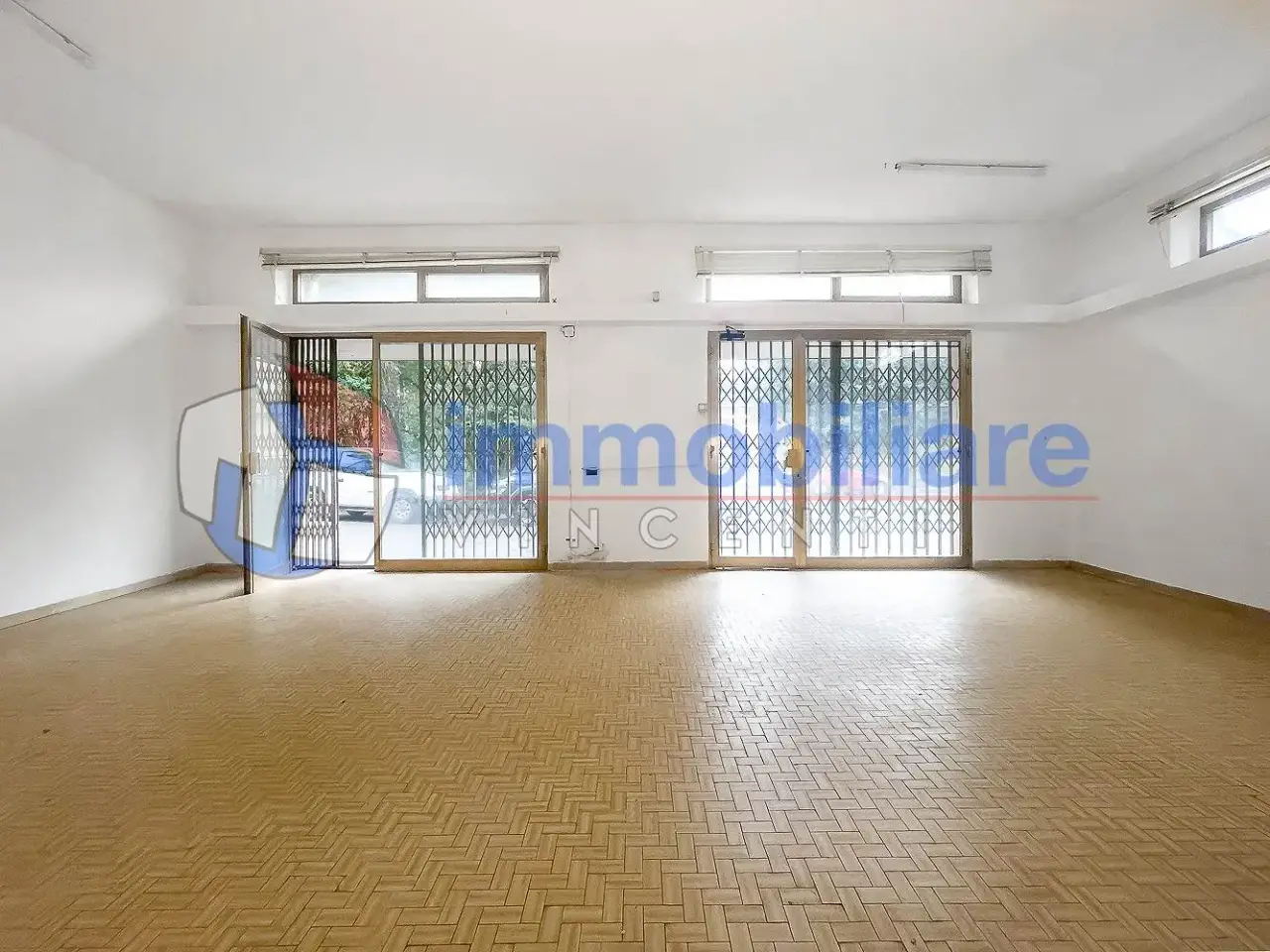 Negozio in , Sarzana, {3} - Foto 2