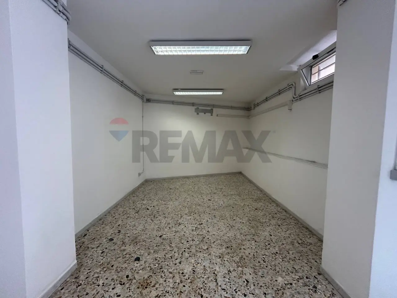 Negozio in Via degli Accolti 4, Roma, {3} - Foto 2