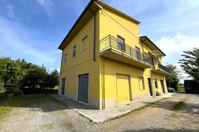 Vierzimmerwohnung in Via Donica, Santa Croce sull'Arno - Foto 1