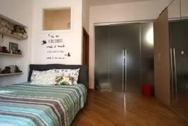 insertion image