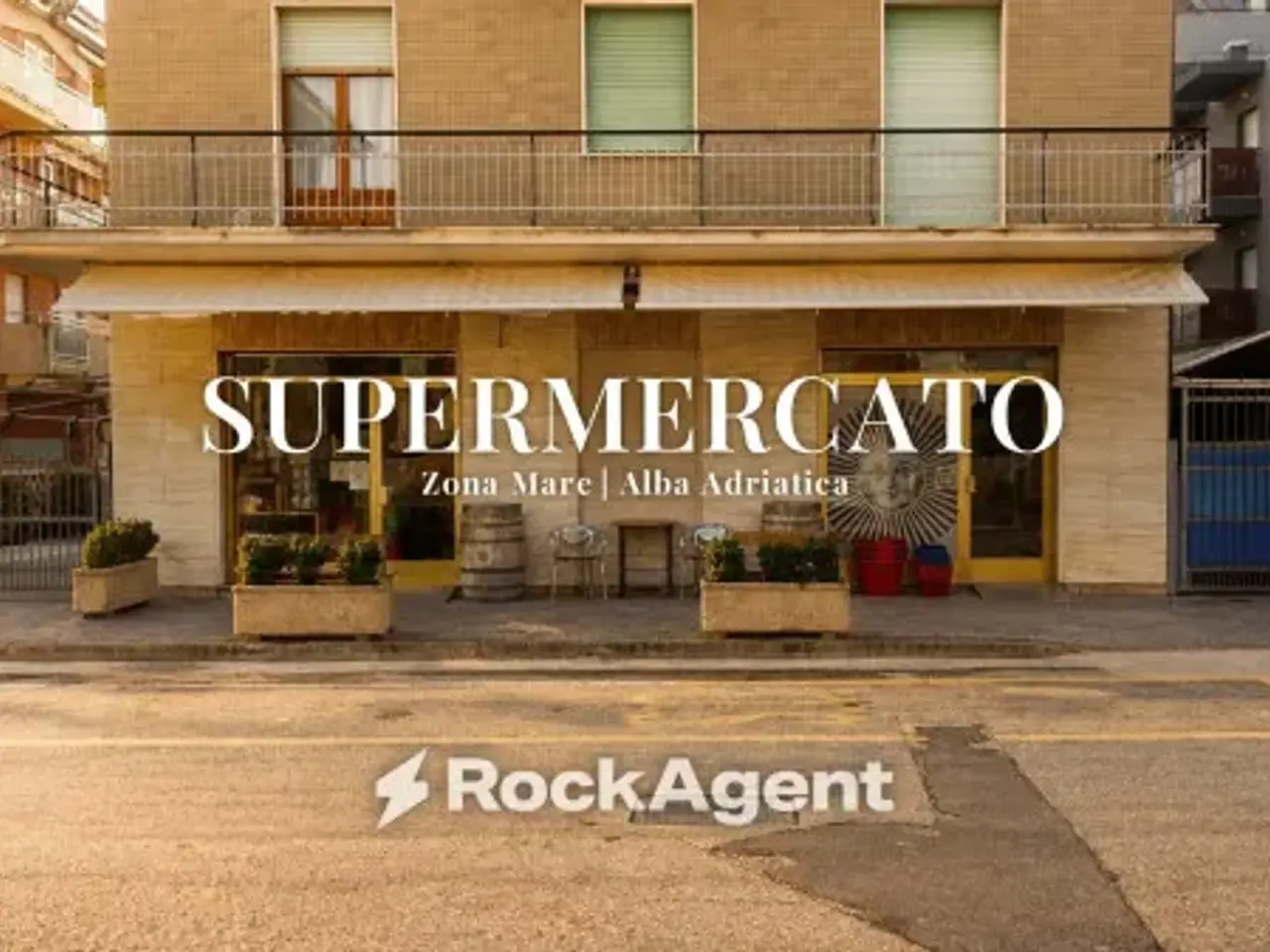 Minimarket in Via Trieste 37, Alba Adriatica, {3} - Foto 1