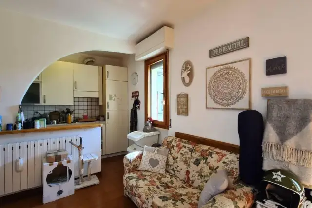 4-room flat, Pietrasanta - Photo 1