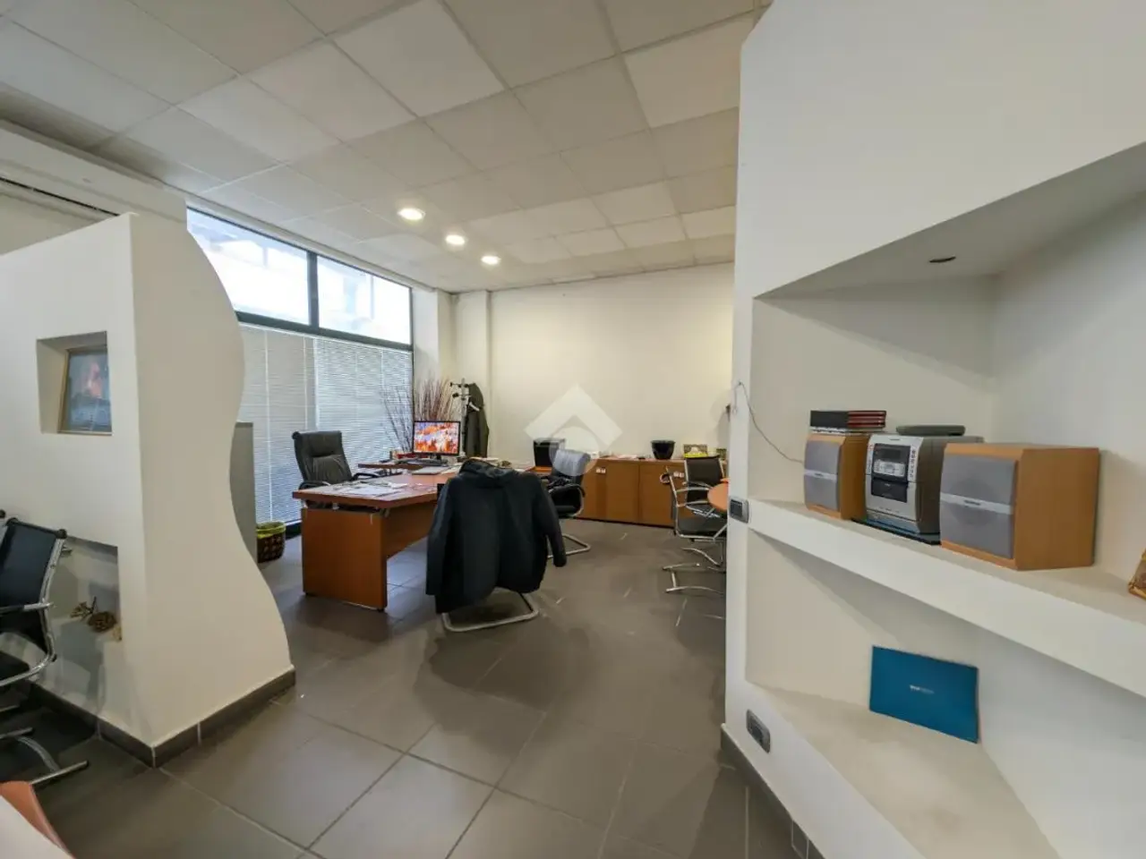 Negozio in Via Campania 7, Caserta, {3} - Foto 2