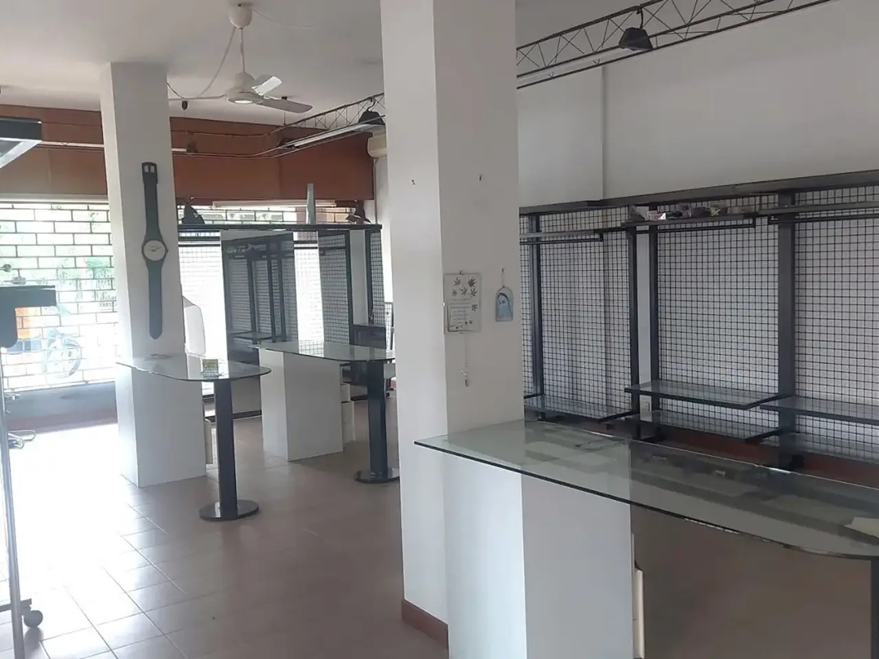Negozio in Via Gramsci , Cadoneghe, {3} - Foto 1